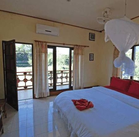 Jammee Guesthouse Vang Vieng Exterior foto